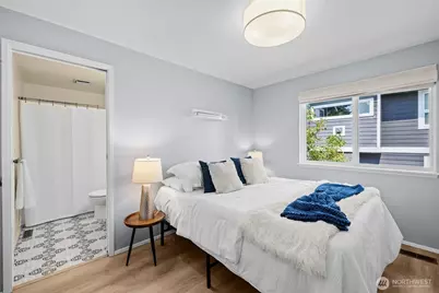 4540 51st Avenue SW, Seattle, WA 98116 - Photo 15