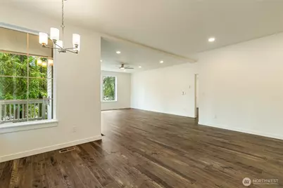 1957 Lake Whatcom Boulevard #9B, Bellingham, WA 98229 - Photo 5