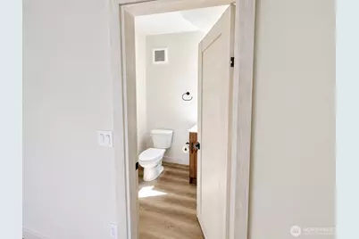 800 23rd Avenue S #C, Seattle, WA 98144 - Photo 7