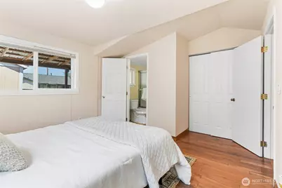 8528 S 121st Street, Seattle, WA 98178 - Photo 21