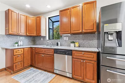 8528 S 121st Street, Seattle, WA 98178 - Photo 13