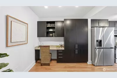 699 John Street #420, Seattle, WA 98109 - Photo 9