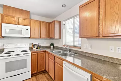 760 Sunset Avenue, Wenatchee, WA 98801 - Photo 9