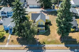 1415 12th St, Anacortes, WA 98221 - Photo 1