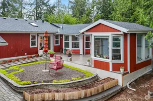 1822 Island Dr NW, Olympia, WA 98502 - Photo 27