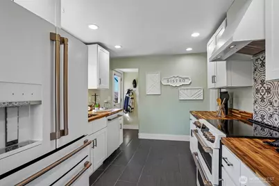 4323 15th Avenue S, Seattle, WA 98108 - Photo 11