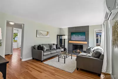 4323 15th Avenue S, Seattle, WA 98108 - Photo 3
