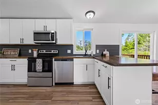 2704 224th St, Ocean Park, WA 98640 - Photo 13