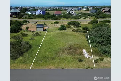 438 S Portal Loop SW, Ocean Shores, WA 98569 - Photo 5