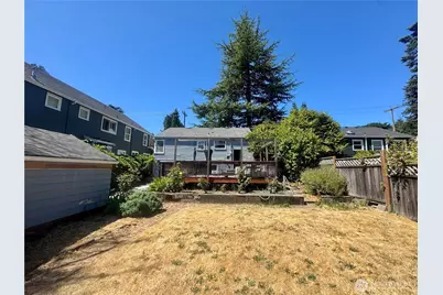 3012 35th Avenue W, Seattle, WA 98199 - Photo 5
