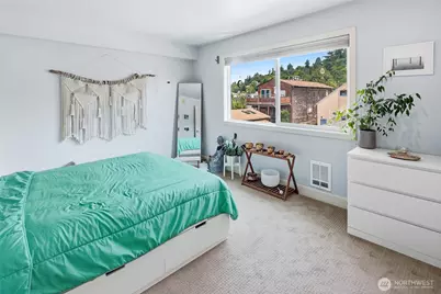2514 57th Avenue SW #203, Seattle, WA 98116 - Photo 13