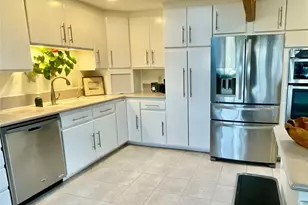 2426 Eastpoint Dr, Langley, WA 98260 - Photo 7