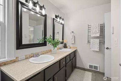7823 196th Street SW #A, Edmonds, WA 98026 - Photo 27