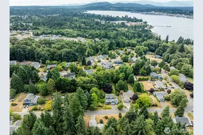 2343 Steamboat Loop E, Port Orchard, WA 98366 - Photo 5