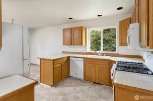2343 Steamboat Loop E, Port Orchard, WA 98366 - Photo 15