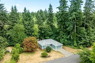 2343 Steamboat Loop E, Port Orchard, WA 98366 - Photo 3