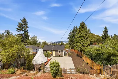 470 Grandey Way NE, Renton, WA 98057 - Photo 27