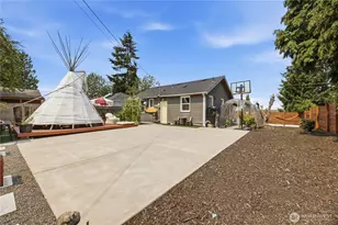 470 Grandey Way NE, Renton, WA 98057 - Photo 25