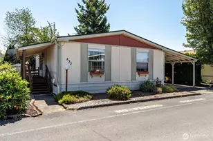 333 Franklin Pl, Longview, WA 98632 - Photo 1