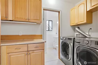2719 NE 4th Court, Renton, WA 98056 - Photo 19