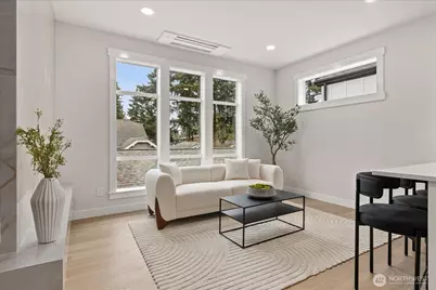 14308 B Roslyn Place N, Seattle, WA 98133 - Photo 9