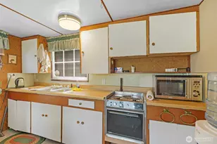 32893 S Shore Dr, Mount Vernon, WA 98274 - Photo 25