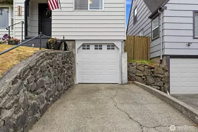 3826 S 8th Street, Tacoma, WA 98405 - Photo 3