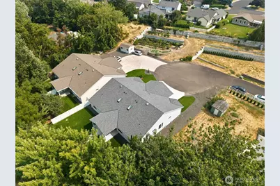 1037 SE Date Avenue #1, College Place, WA 99324 - Photo 31