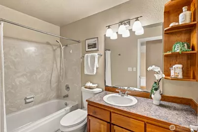 750 N 143rd Street #310, Seattle, WA 98133 - Photo 17