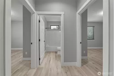 1037 SE Date Avenue #2, College Place, WA 99324 - Photo 5