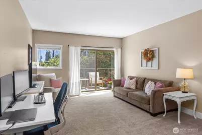 8503 Bowdoin Way #204, Edmonds, WA 98026 - Photo 5