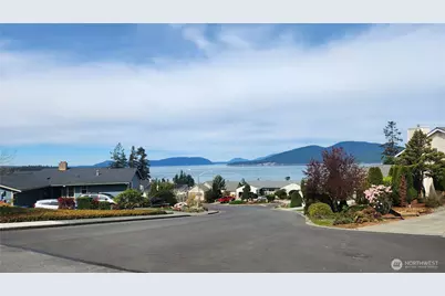 4410 Glasgow Way, Anacortes, WA 98221 - Photo 37