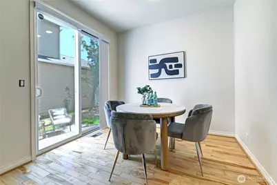 19003 NE 68th Street, Redmond, WA 98052 - Photo 21