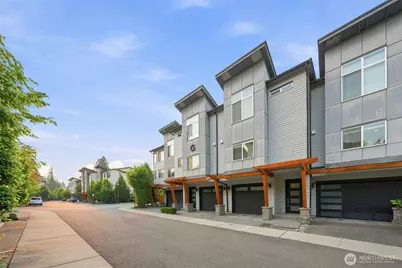19225 Damson Road #G3, Lynnwood, WA 98036 - Photo 3