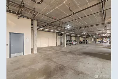 655 W Crockett Street #A202, Seattle, WA 98109 - Photo 33