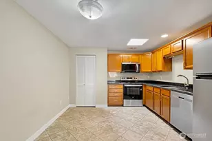 4308 NE Sunset Blvd, Renton, WA 98059 - Photo 11