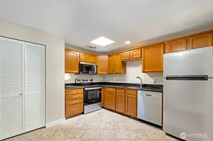 4308 NE Sunset Blvd, Renton, WA 98059 - Photo 9