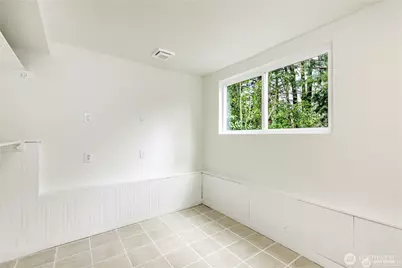 9439 11th Avenue SW, Seattle, WA 98106 - Photo 17