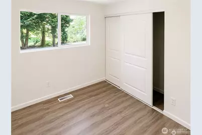 9439 11th Avenue SW, Seattle, WA 98106 - Photo 7