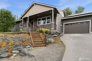 1207 34th St, Bellingham, WA 98229 - Photo 1