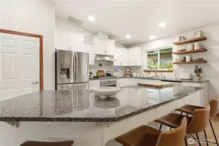 1207 34th St, Bellingham, WA 98229 - Photo 7