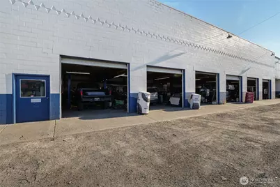 1706 W Broadway Avenue, Moses Lake, WA 98837 - Photo 23