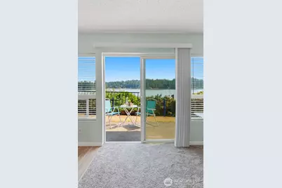924 Shorewood Drive #D39, Bremerton, WA 98312 - Photo 7