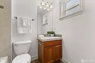 2024 W Bertona St, Seattle, WA 98199 - Photo 25