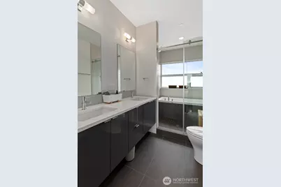 8503 14th Avenue NW, Seattle, WA 98117 - Photo 31