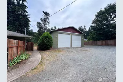 9105 176th Street NW #B, Stanwood, WA 98292 - Photo 15