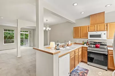 5400 Harbour Pointe Boulevard #E202, Mukilteo, WA 98275 - Photo 15
