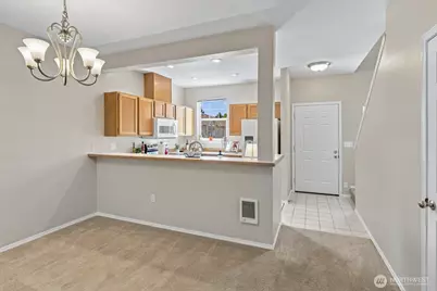 5400 Harbour Pointe Boulevard #E202, Mukilteo, WA 98275 - Photo 13