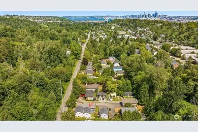 5984 B 26th Avenue SW, Seattle, WA 98106 - Photo 25