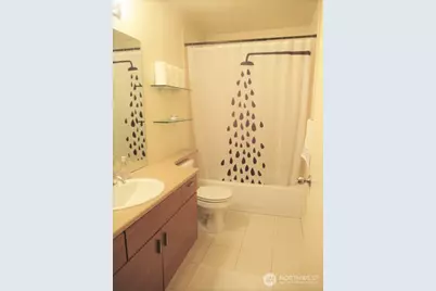 700 E Denny Way #202, Seattle, WA 98122 - Photo 11